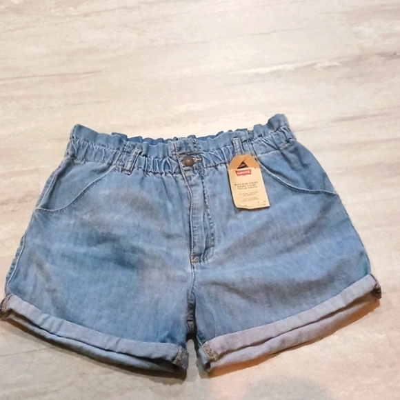 Girl High Rise Blue Denim Shorts Size 16. - Picture 2 of 13